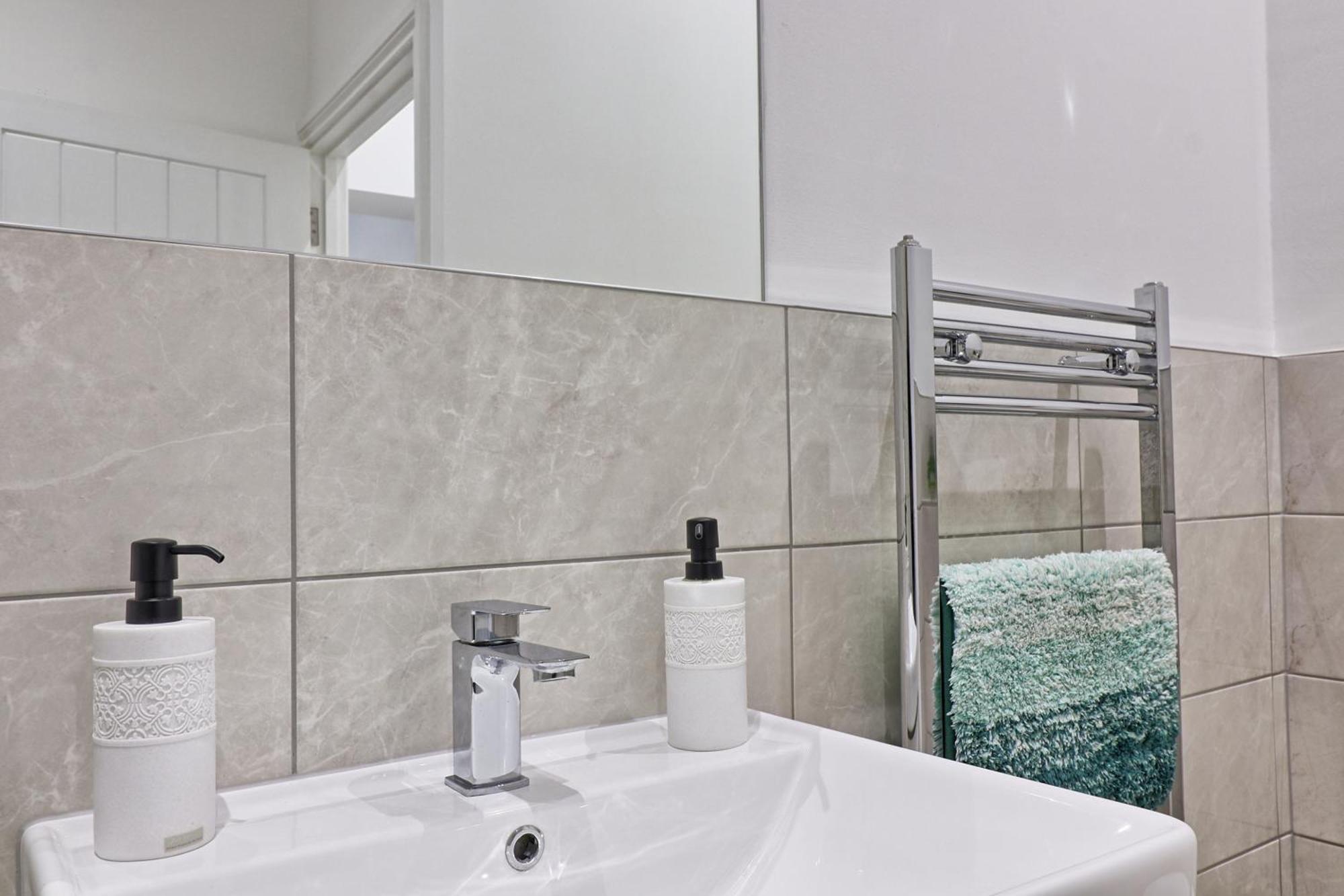 Chelmsford City Central Ground Floor Apartment Next To Town Centre エクステリア 写真