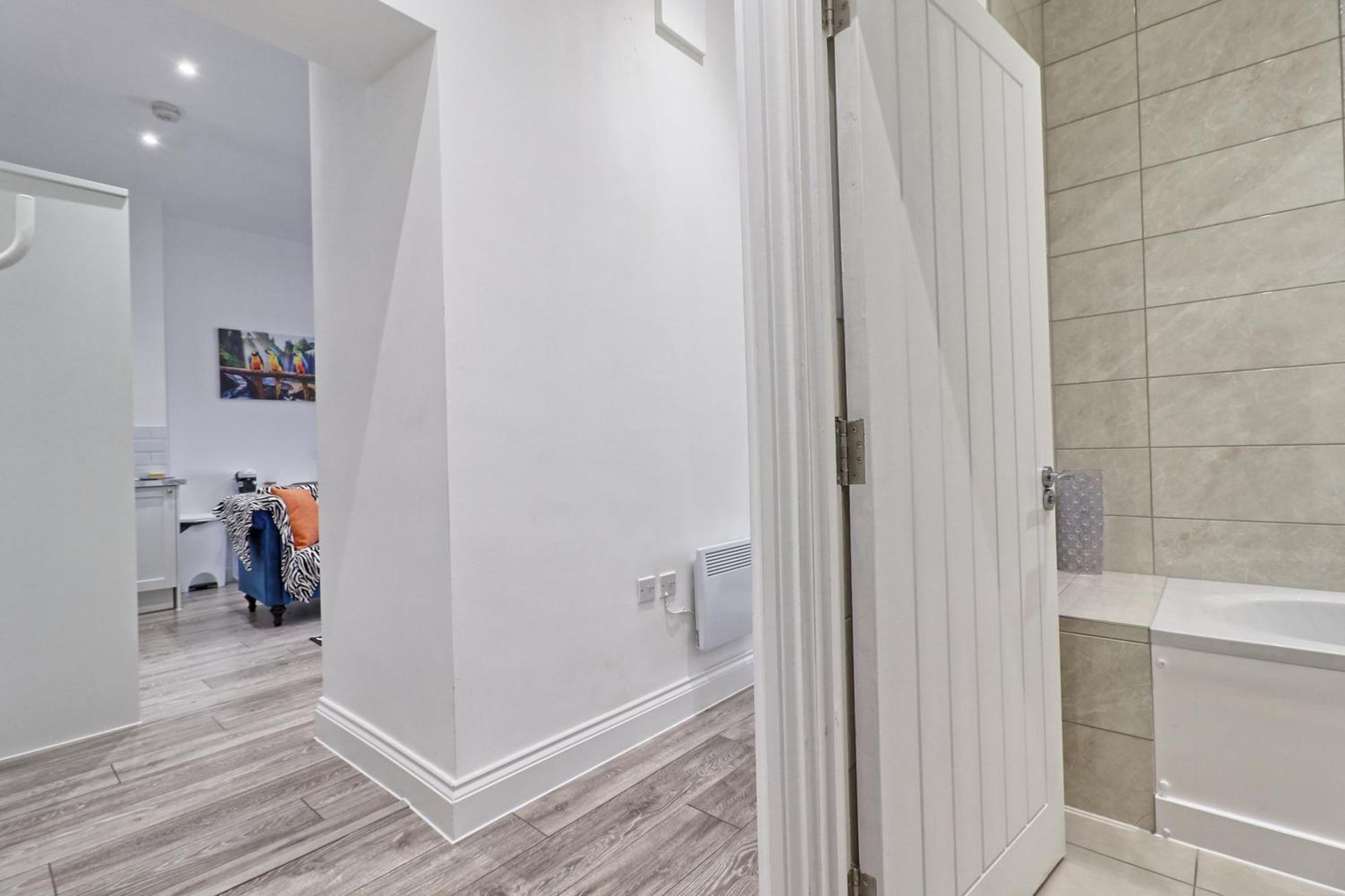 Chelmsford City Central Ground Floor Apartment Next To Town Centre エクステリア 写真